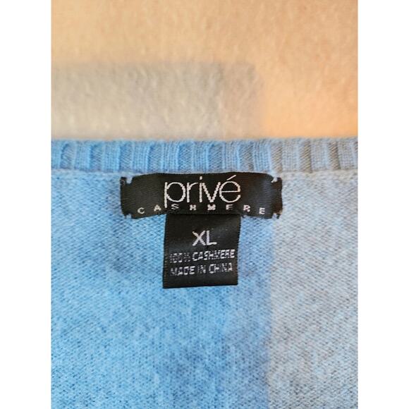 Prive Womens XL 100% Cashmere Powder Blue V-Neck Sweater Super Soft Quiet Luxury - Picture 2 of 7